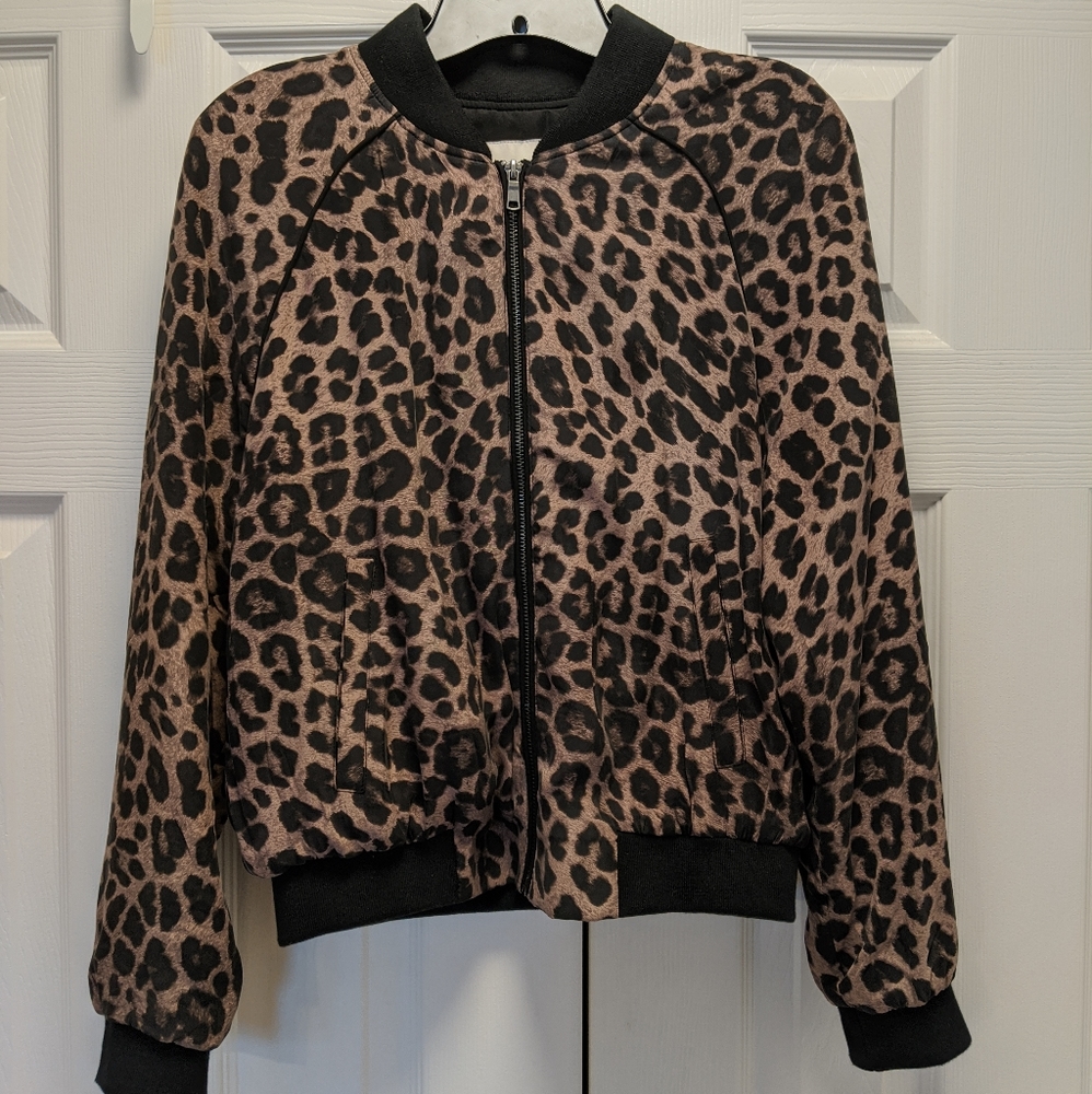 Joie silk bomber jacket - Picture 2 of 8
